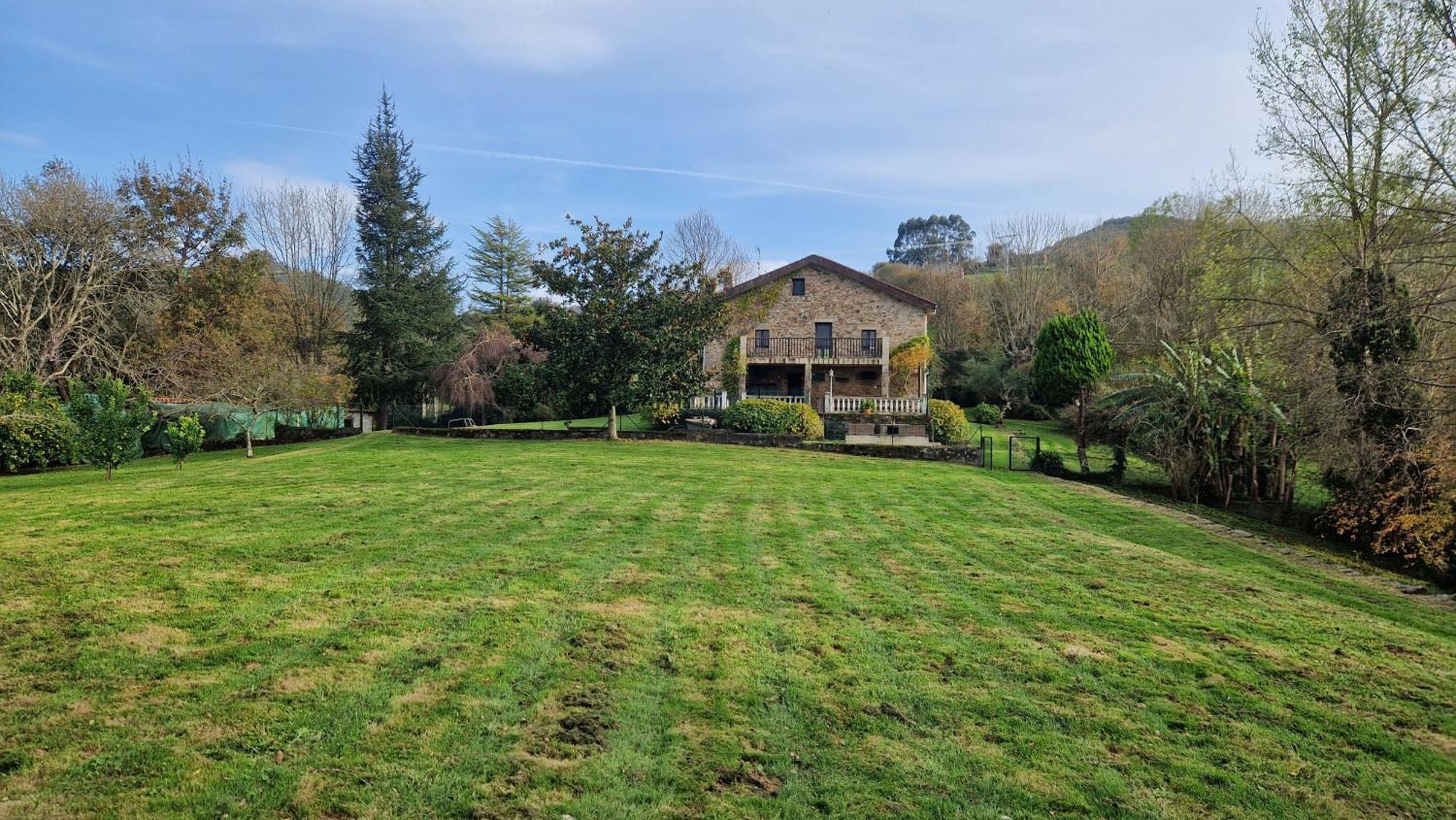 Casa Bezales En Ampuero Cantabria Eksteriør bilde
